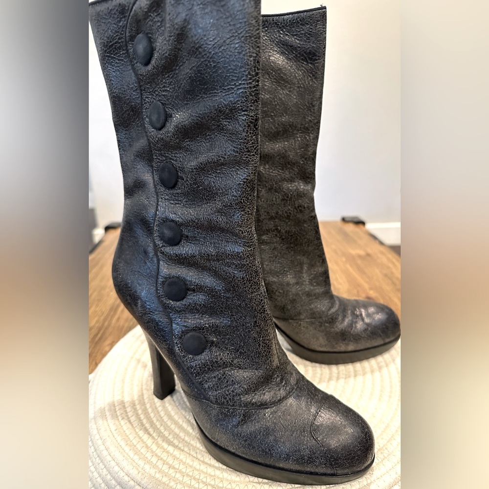 Sam Edelman Boots ~ Victorian Style with Button Accents~ Size 9